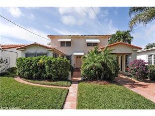 9172 Byron Ave, Miami, FL 33154-3137
