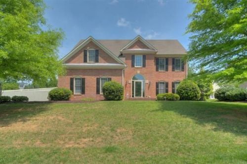 6019 Scotford Ct, Roanoke, VA 24018-3885