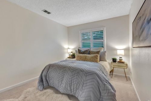 610 Rose Dr, Benicia CA  94510-3756 exterior