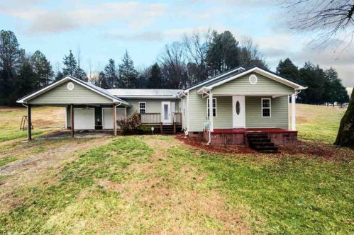 811 County Road 135, Riceville, TN 37370-5558