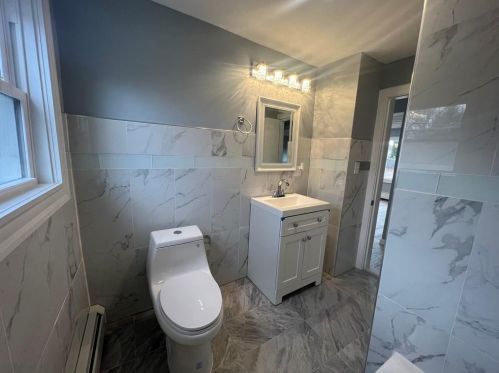 60 Heath Ave, Warwick RI  02888-1121 exterior
