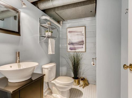 4012 Ewing Ave, Minneapolis MN 55410-1020 exterior