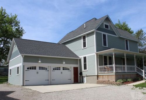 737 Bliss Blvd, Owasa, IA 50126-2720