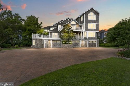 35886 Coastal Hwy, Selbyville, DE 19944-4033