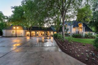 5553 Parrish Way, Fresno, CA 93711-2826