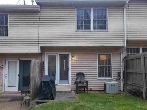 225 Fieldbrook Dr, Canonsburg PA  15317-9764 exterior
