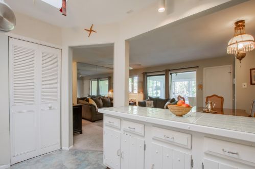 116 Manchester Ct, Tinton Falls NJ  07701-4803 exterior