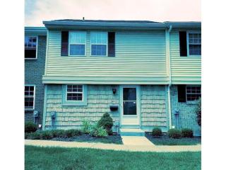 3411 Amberway Ct, Cincinnati, OH 45251-3308