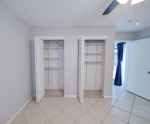 2502 25 Ln, West Palm Beach FL  33418-3572 exterior