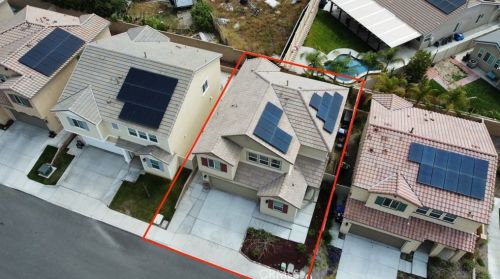 865 Pine Ave, Rialto CA  92376-4552 exterior