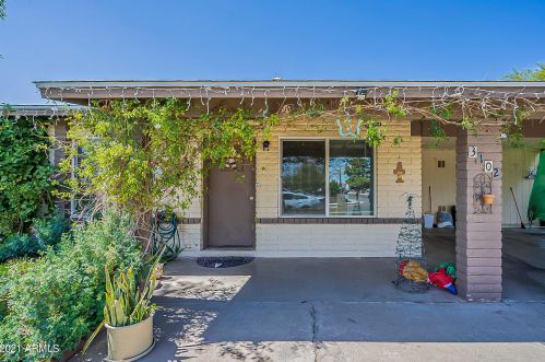3102 88th Dr, Phoenix, AZ 85037-2904