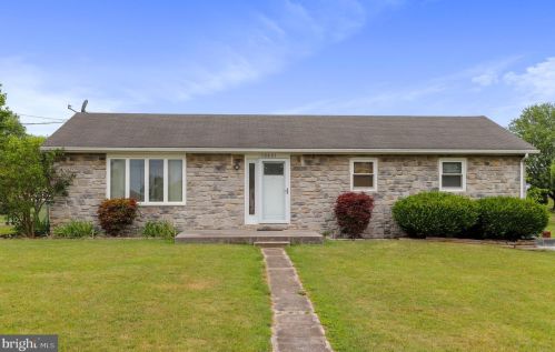 10601 Scenic View Dr, Upton, PA 17225-9359