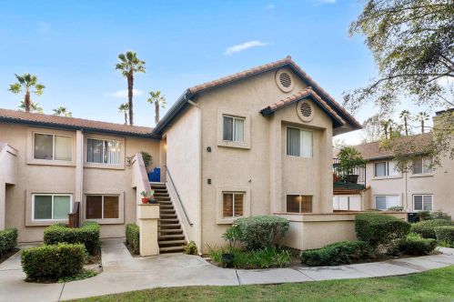 11267 Avenida De Los Lobos, San Diego, CA 92127-2204
