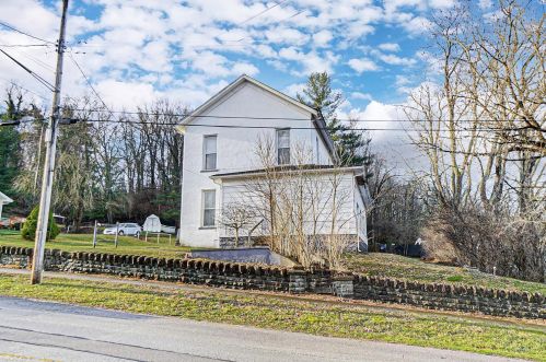 539 Main St, Stonelick, OH 45103-1714