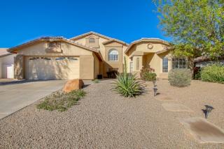 7574 Corrine Dr, Peoria, AZ 85381-9081
