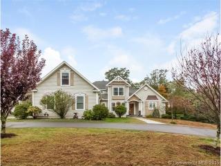 115 Waverly Dr, Hartford, CT 06111-4649