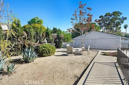 228 Spring St, Lake Elsinore CA  92530-4103 exterior