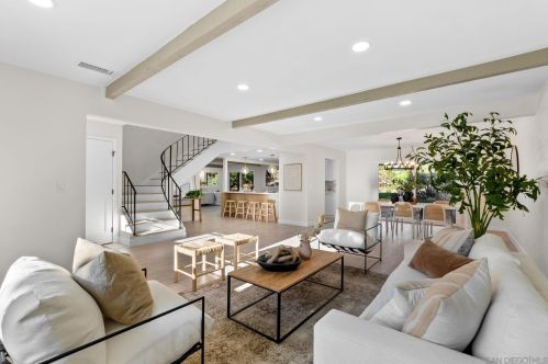 2216 Silver Peak Pl, Encinitas CA  92024-3145 exterior