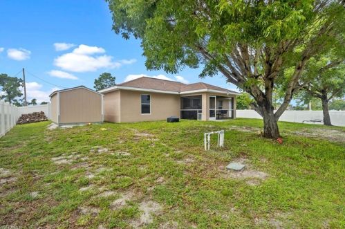 1929 30th Ter, Cape Coral, FL 33914-2707
