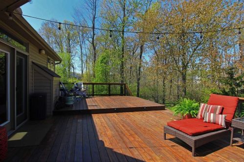 108 Elderberry Ct, Pataskala, OH 43062-8083