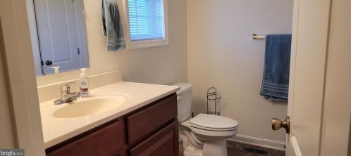 205 Friendship Way, Harrington DE  19952-3271 exterior