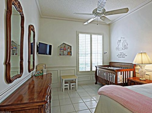 3484 Donoso Ct, Naples FL 34109-1395 exterior