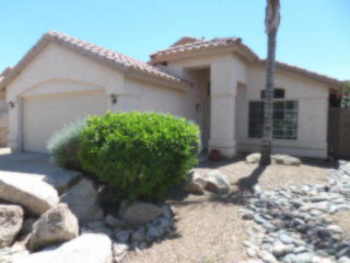 2035 Helena Dr, Phoenix AZ  85022-2226 exterior