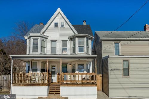 1513 3rd St, West Enola PA  17025-2395 exterior