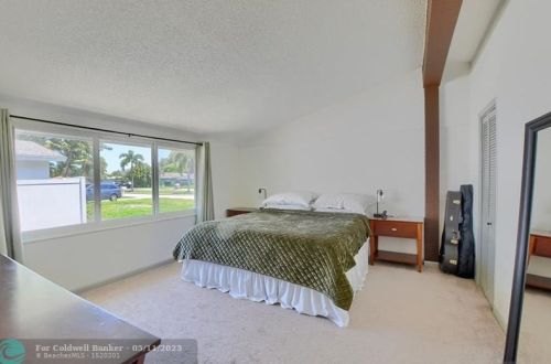 5173 Lake Blvd, Delray Beach FL  33484-4265 exterior