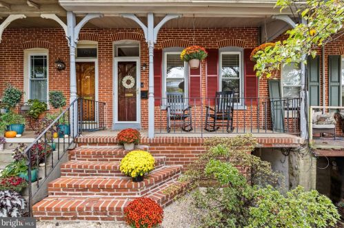 1718 13th St, Wilmington, DE 19806-4010