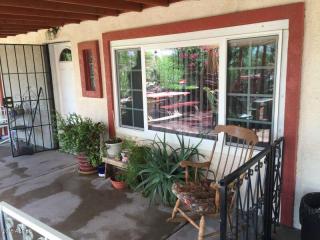 1202 Cinnabar Ave, Phoenix, AZ 85020-1816