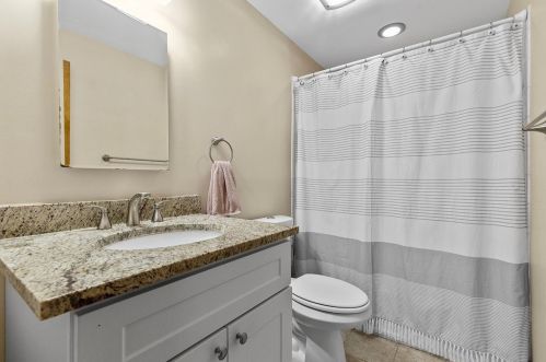 262 Magnolia Pl, Pittsburgh PA 15228-1323 exterior