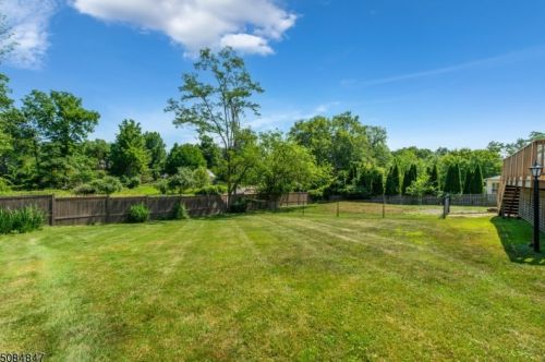 107 Spring Brook Rd, Morristown NJ  07960-6376 exterior