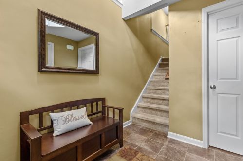 1031 Bayberry Dr, Canonsburg, PA 15317-4973