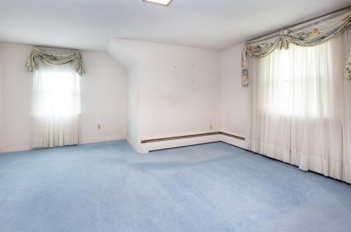 406 Davis Ave, Somerset PA  15501-1714 exterior