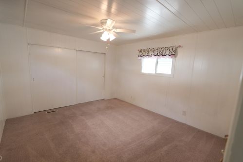 69370 Poolside Dr, Desert Hot Springs CA  92241-8727 exterior