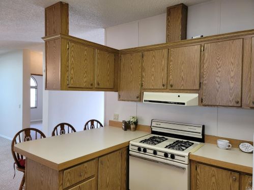 1126 Broadleaf Ln, Windsor CA  95492-9318 exterior