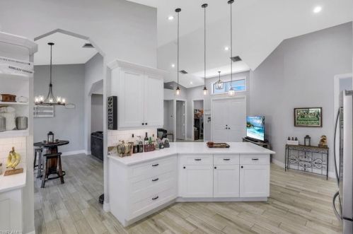 3657 20th Ave, Naples FL  34120-5577 exterior