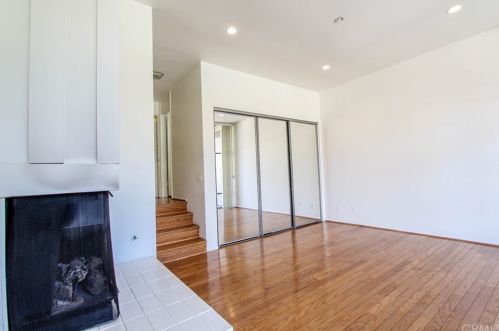 7217 Marina Pacifica Dr, Long Beach CA 90803-3809 exterior