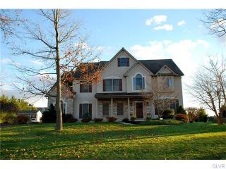 416 Colver Rd, Nazareth, PA 18064-8301