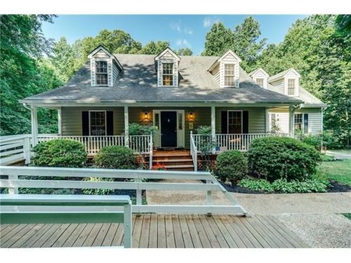 2851 Poorhouse Rd, Goochland VA  23063-2616 exterior