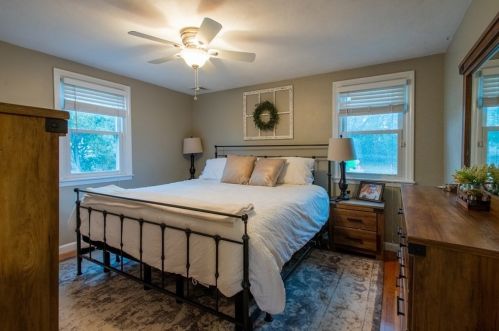 3 Madison Ave, Peabody MA 01960-2121 exterior