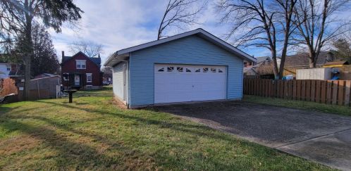 3533 Darwin Ave, Cincinnati, OH 45211-5449