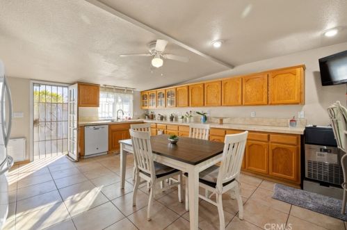 625 8th St, San Bernardino CA  92410-2916 exterior