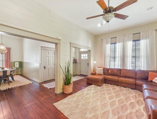 1509 Mechanic St, Galveston TX 77550-2531 exterior