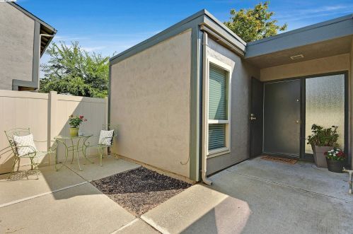 785 Partridge Cmn, Livermore, CA 94551-2663