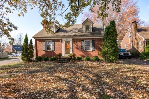 1823 Clays Mill Rd, Lexington, KY 40503-1205