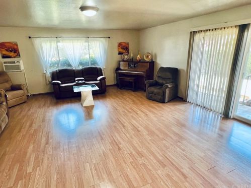 1156 Manzanita Ave, Chico, CA 95926-1422