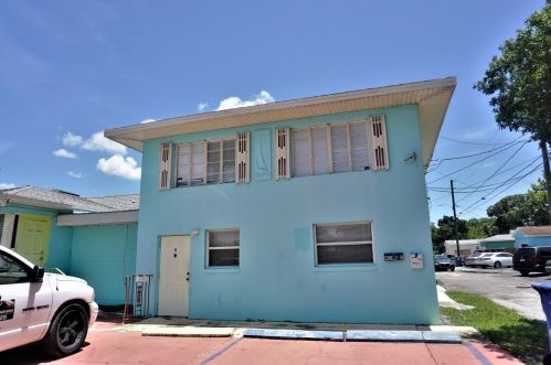 4180 Central Ave, Saint Petersburg, FL 33711-1140