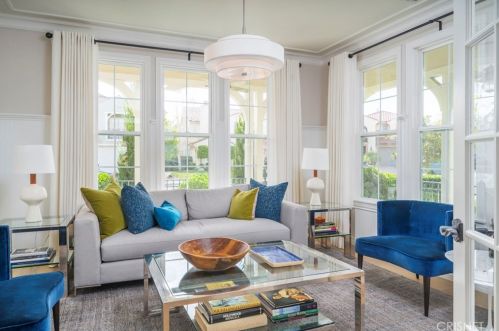 26173 Lone Rock Ct, Santa Clarita CA  91381-0647 exterior